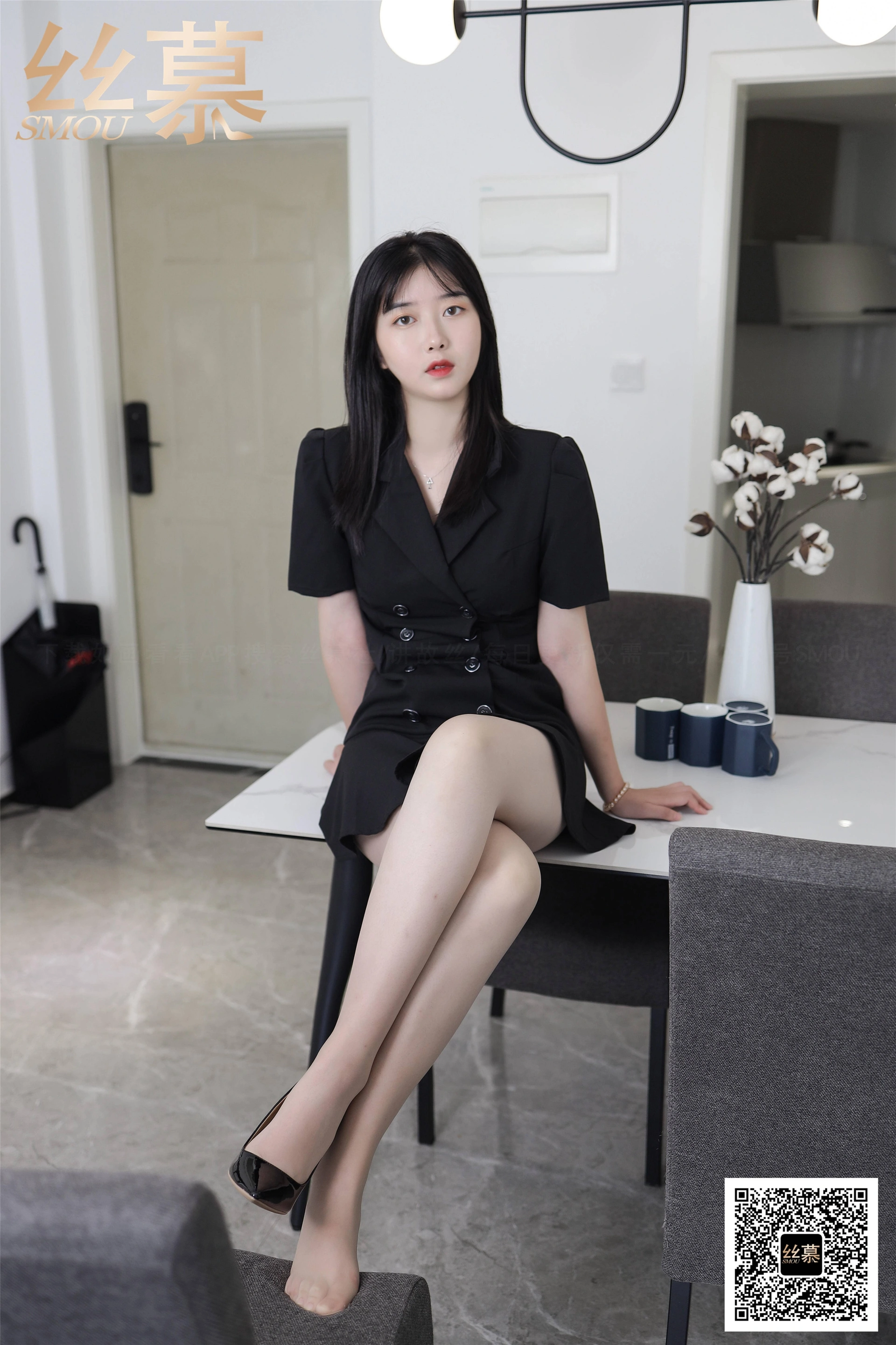 丝慕写真 - SM385 天天一元 学妹《学妹初体验》 1